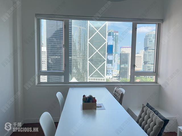 Mid Levels Central - Mackenny Court Block 65-73, Macdonnell Road 01