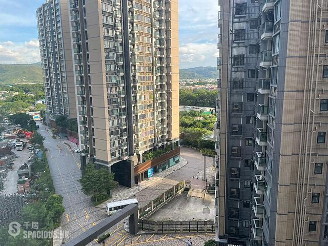 Yuen Long - Park Signature 01