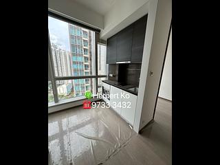 Sai Wan Ho - One Eighty 04