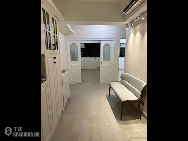 Wan Chai - Sun Hey Mansion 01