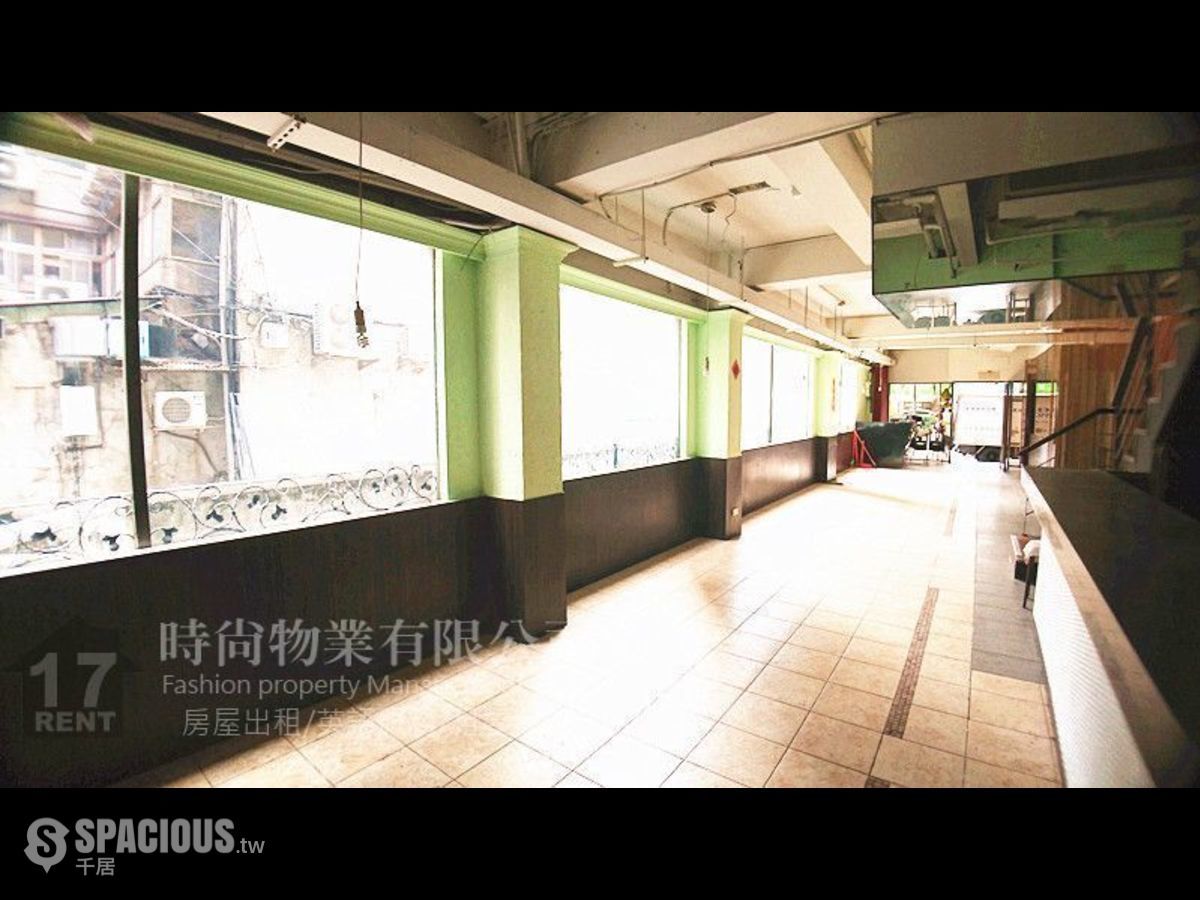 Songshan - No. XXX, Fuxing North Road, Songshan District, Taipei City, Taiwan 105 01