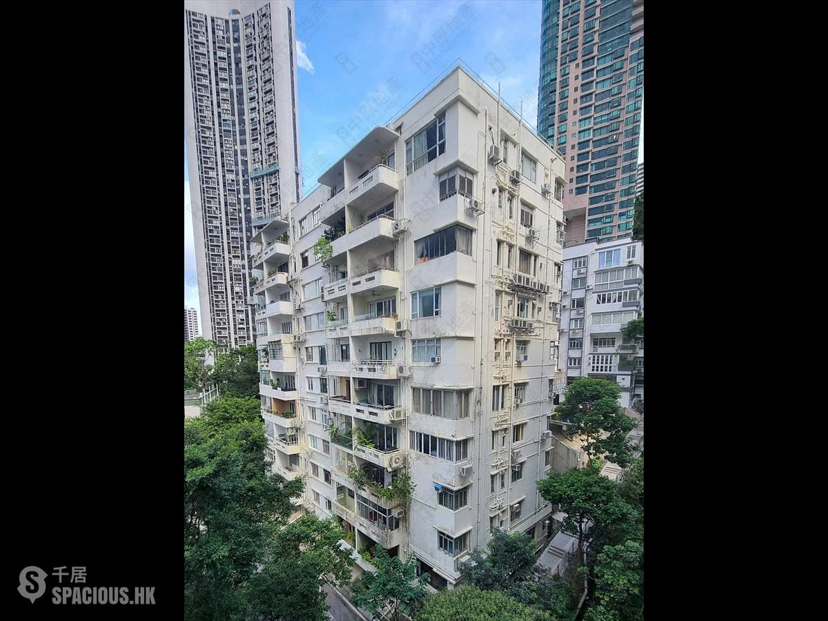 Mid Levels Central - Best View Court Block 68, Macdonnell Road 01