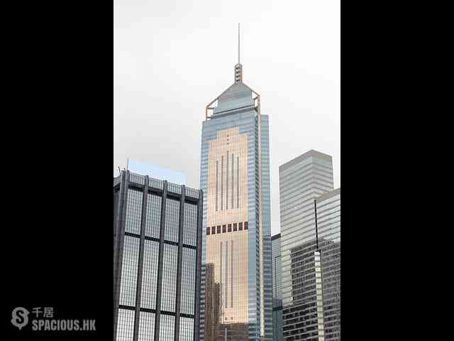 Wan Chai - Central Plaza 01