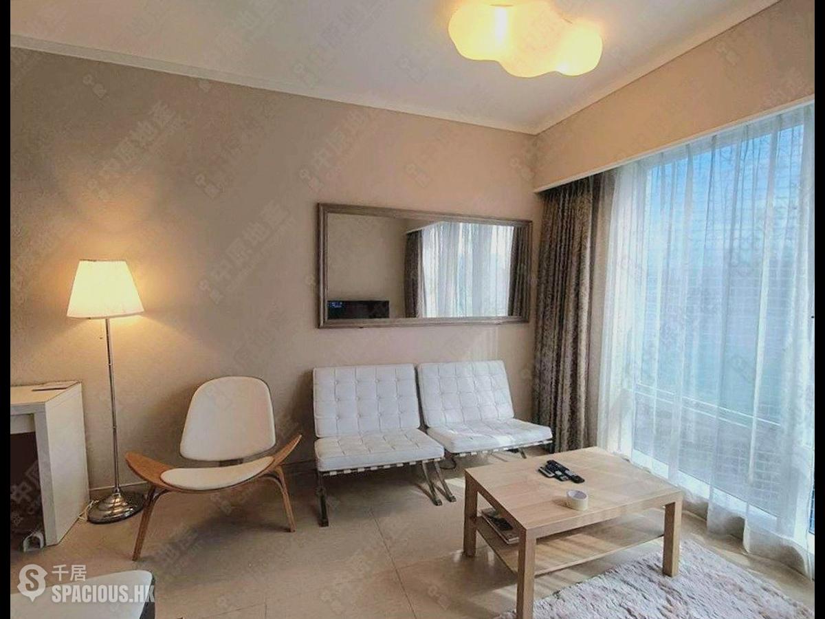 Wan Chai - Convention Plaza Apartments 01