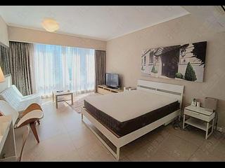 Wan Chai - Convention Plaza Apartments 02