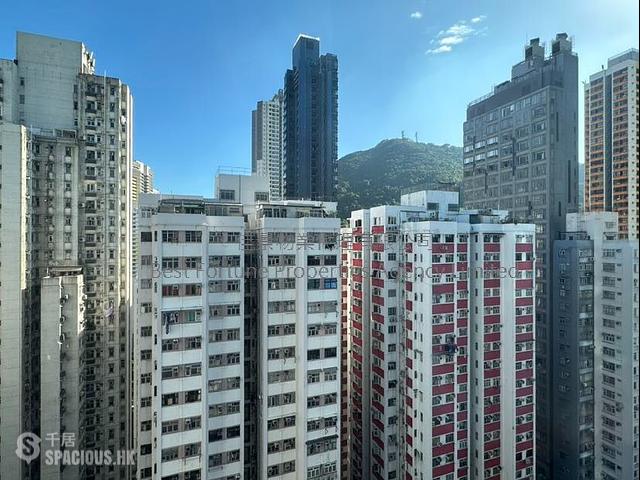坚尼地城 - 顺安大厦 01