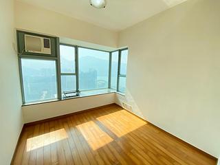 Tung Chung - Seaview Crescent 11