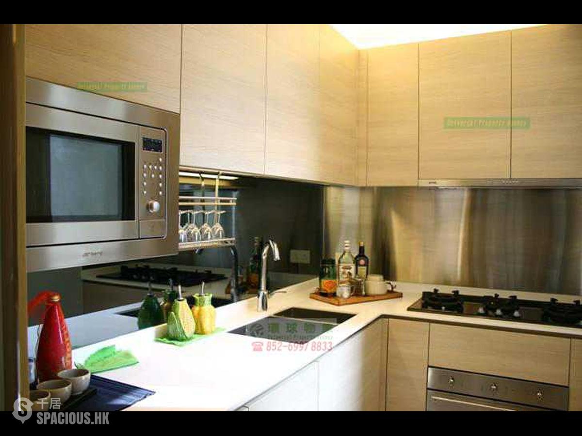Kennedy Town - The Merton 01