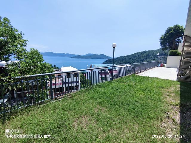 Clear Water Bay - Lakeside Villa 01