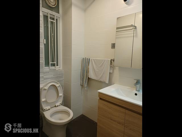 Causeway Bay - Chung Min Mansion 01