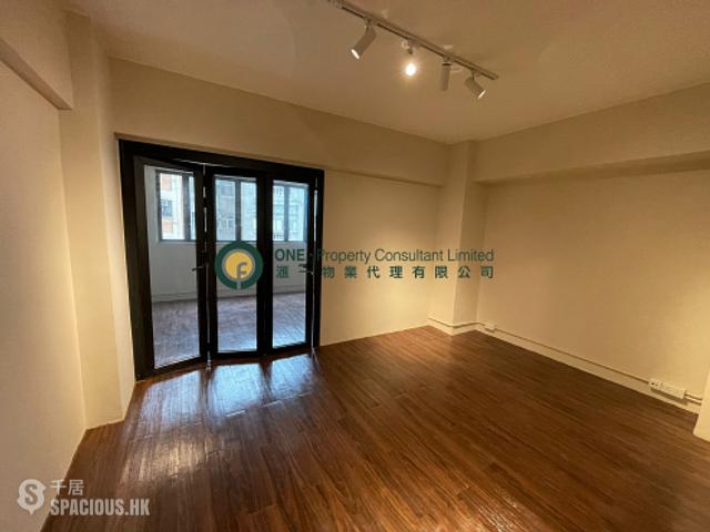 Sai Ying Pun - 230-232, Des Voeux Road West 01
