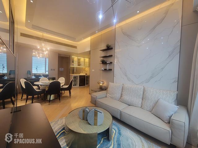West Kowloon - The Cullinan (Tower 21 Zone 3 Royal Sky) 01