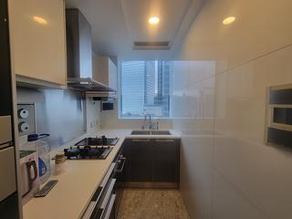 West Kowloon - The Cullinan (Tower 21 Zone 3 Royal Sky) 11