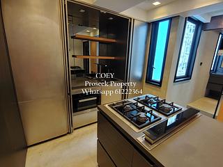Central - 68 Hollywood Road 32