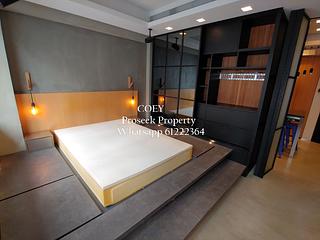 Central - 68 Hollywood Road 02