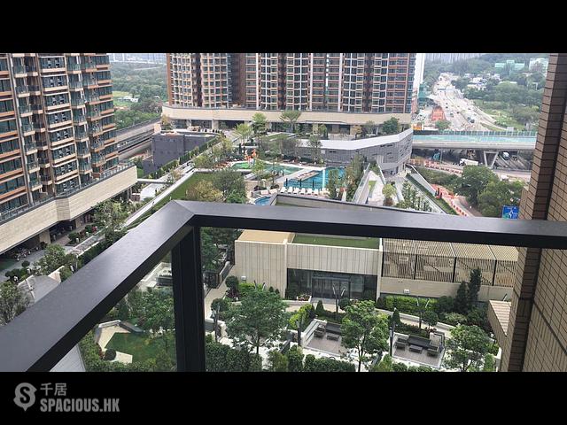 Yuen Long - Grand Yoho 01
