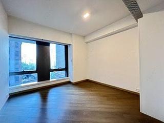 Mid Levels Central - 3, MacDonnell Road 19