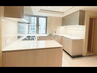 Mid Levels Central - 3, MacDonnell Road 04