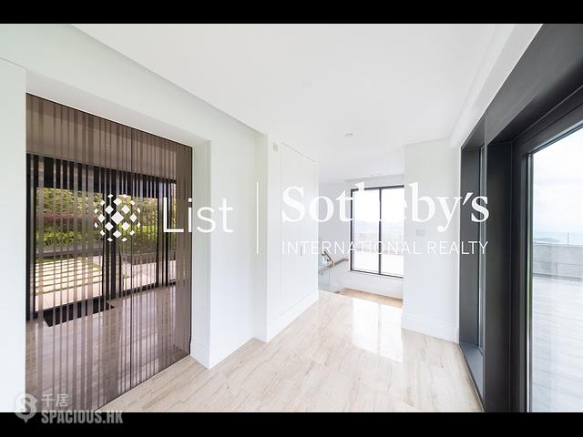 The Peak - 7-15 Mount Kellett Road 05