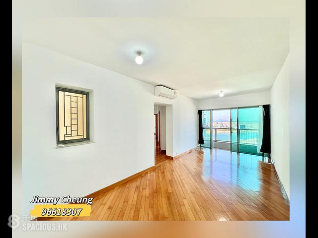Tung Chung - Coastal Skyline Phase 3 La Rossa Block Block A (Block 7) 01