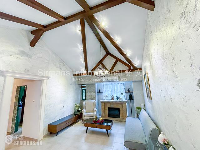 Clear Water Bay - Hiram's Villa Block 1 01