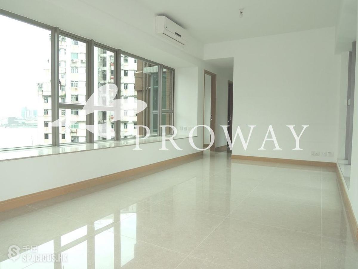 Causeway Bay - Diva 01