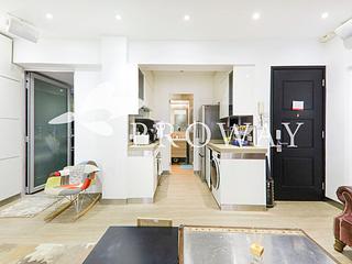 Happy Valley - 30-32, Yik Yam Street 04