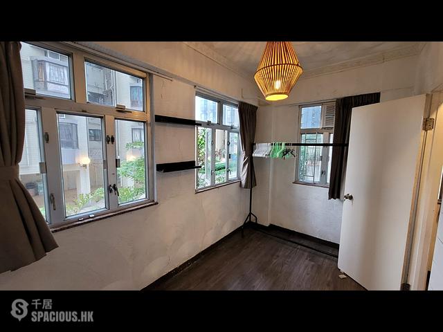 Sai Ying Pun - Tak May House 01