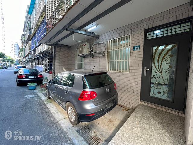 新庄区 - 242台湾新北市新莊區中港路147巷XX號 01