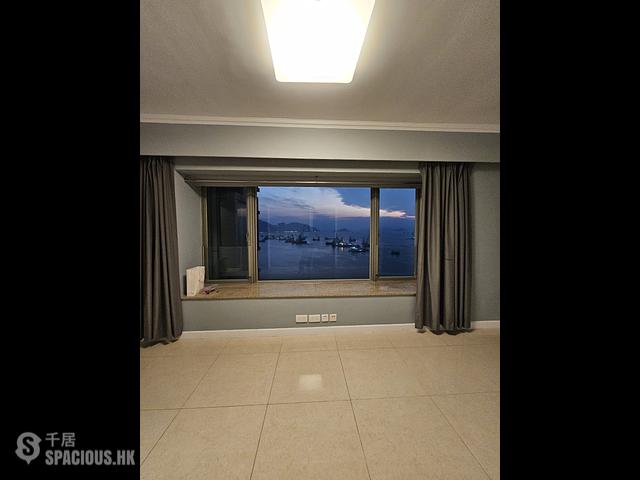 Tai Kok Tsui - Hampton Place Tower 3 01