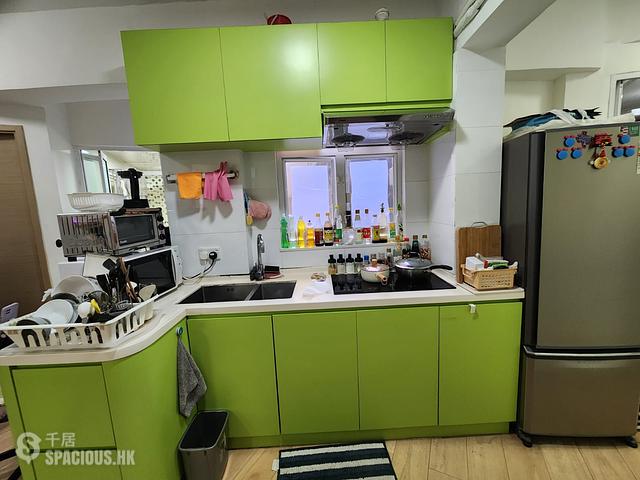 Sai Ying Pun - 125A, Second Street 01