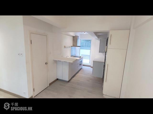 Poho - 250-252, Hollywood Road 01