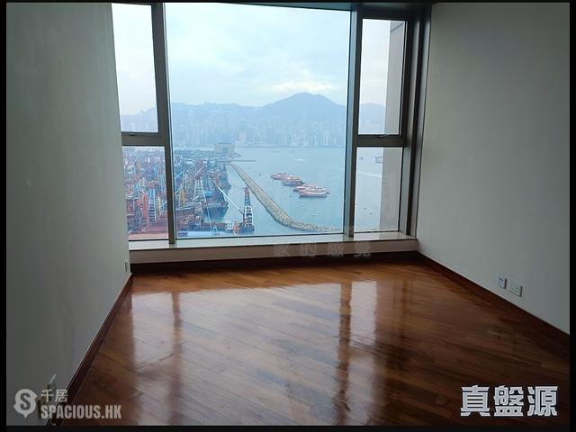 Tai Kok Tsui - One Silversea Tower 3 01