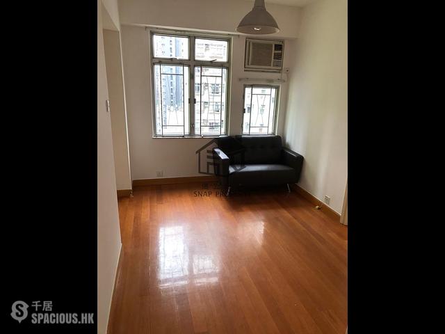 Sai Ying Pun - Cheong Wing Court 01