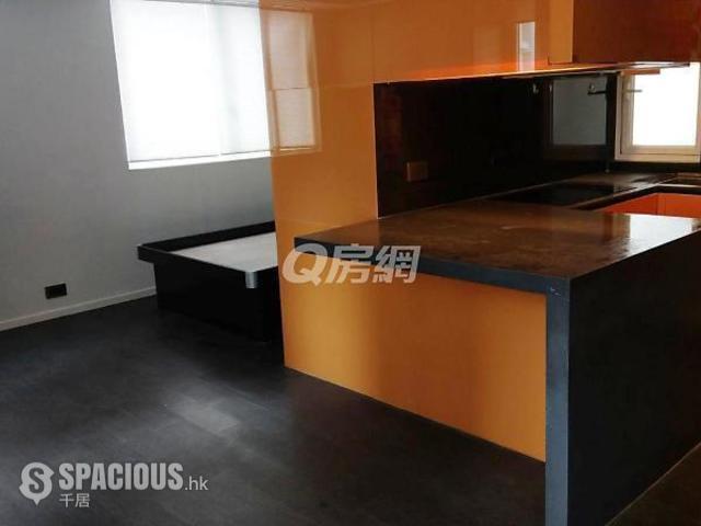 Sai Wan Ho - Cheung Hing Building 01
