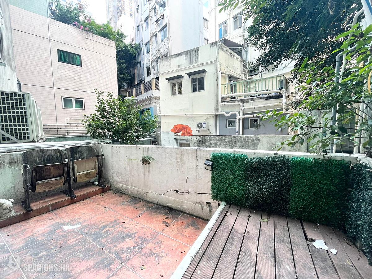 Sheung Wan - 254, Hollywood Road 01