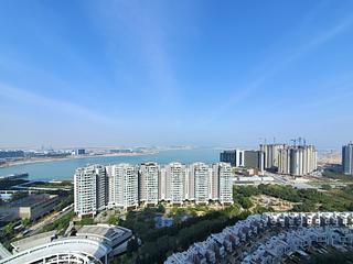 Tung Chung - Coastal Skyline Phase 3 La Rossa 15