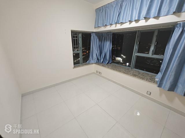 Tung Chung - Tung Chung Crescent Phase 1 01