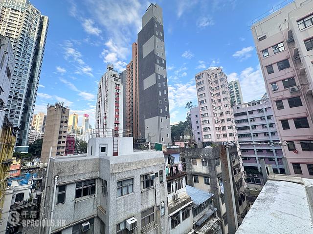 Wan Chai - 6, Kat On Street 01