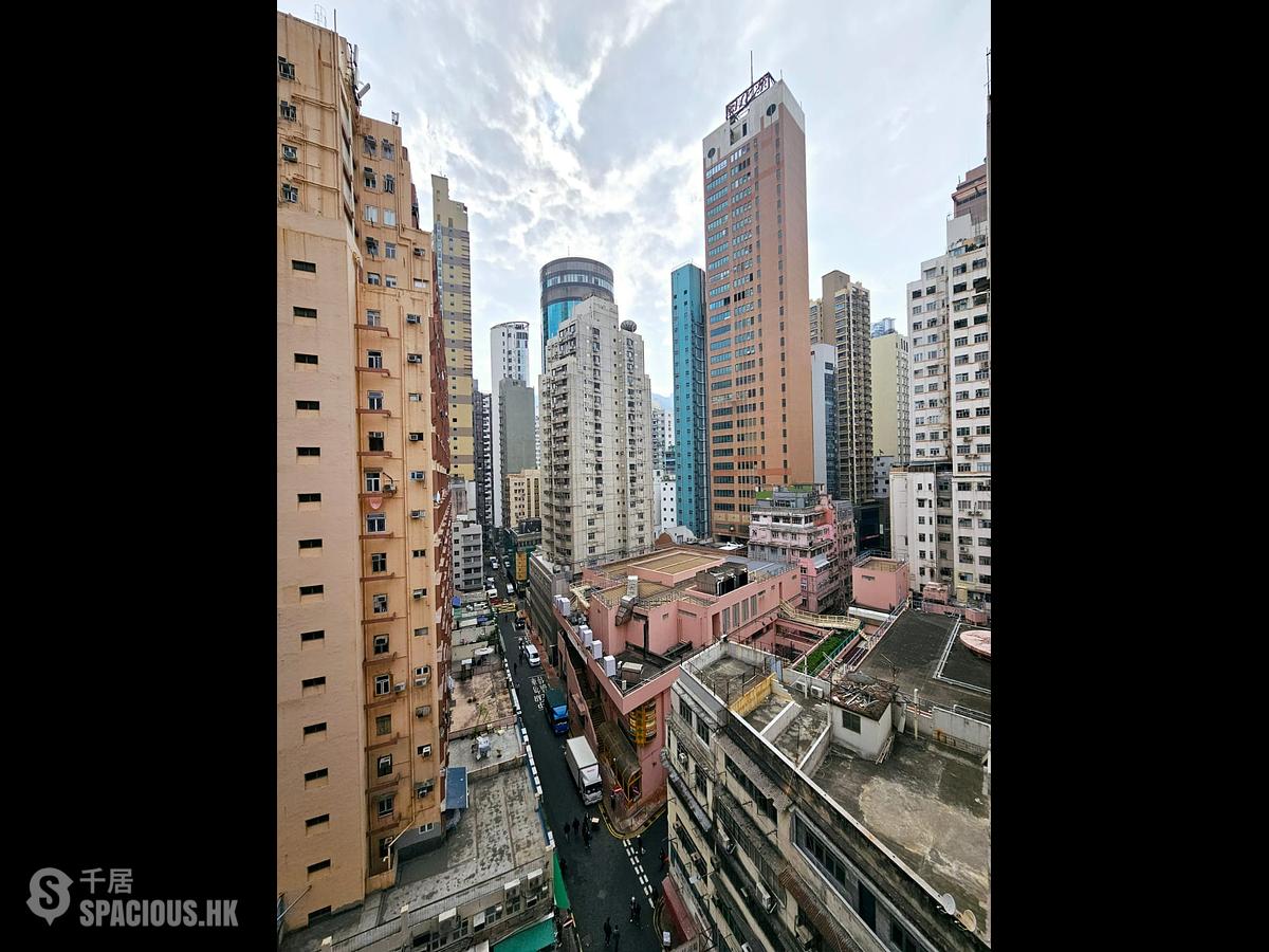 Wan Chai - Bowrington Building 01