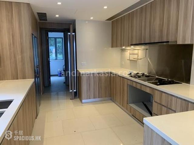 Mid Levels Central - Branksome Grande 04