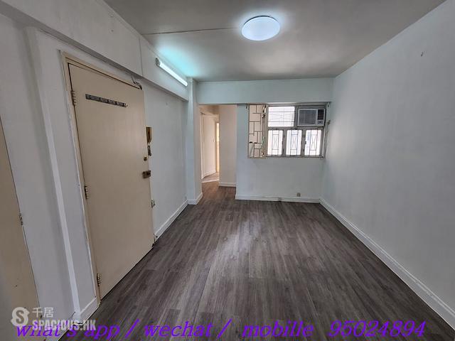 Sai Ying Pun - Fuk Shing Building 01