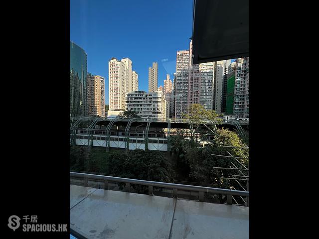 Mong Kok - Lisa House 01