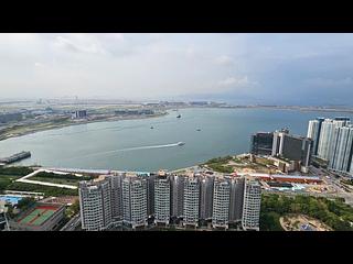 Tung Chung - Coastal Skyline Phase 3 La Rossa Block Block A (Block 7) 03