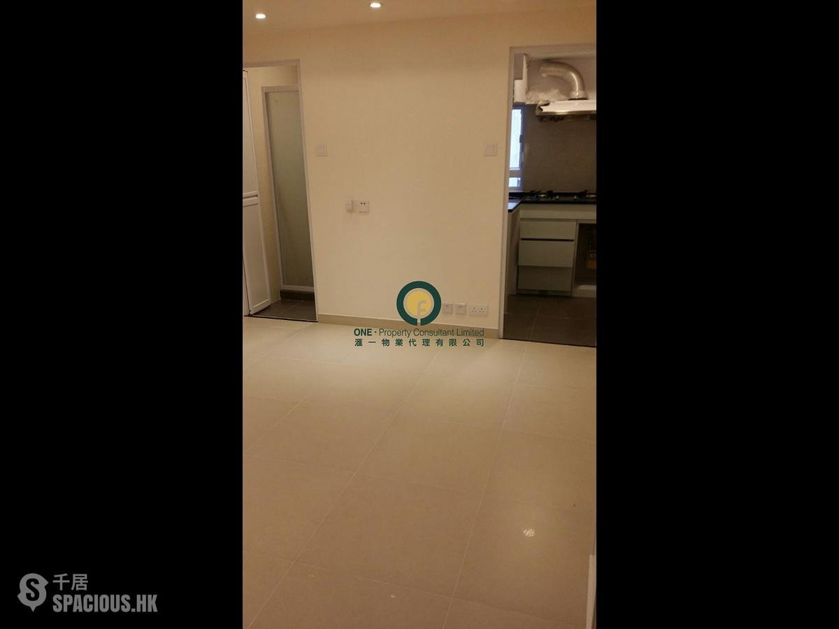 Sai Ying Pun - Hang Sing Mansion 01