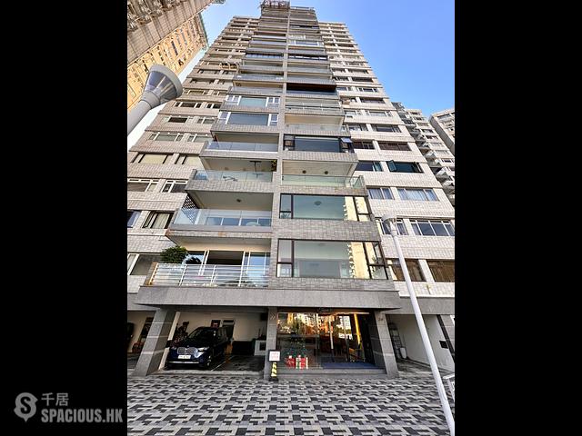 Repulse Bay - Repulse Bay Garden Block 7 01
