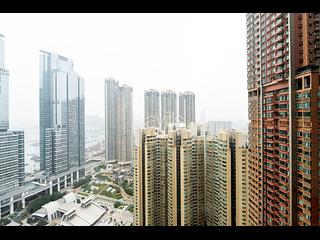 West Kowloon - The Arch 03