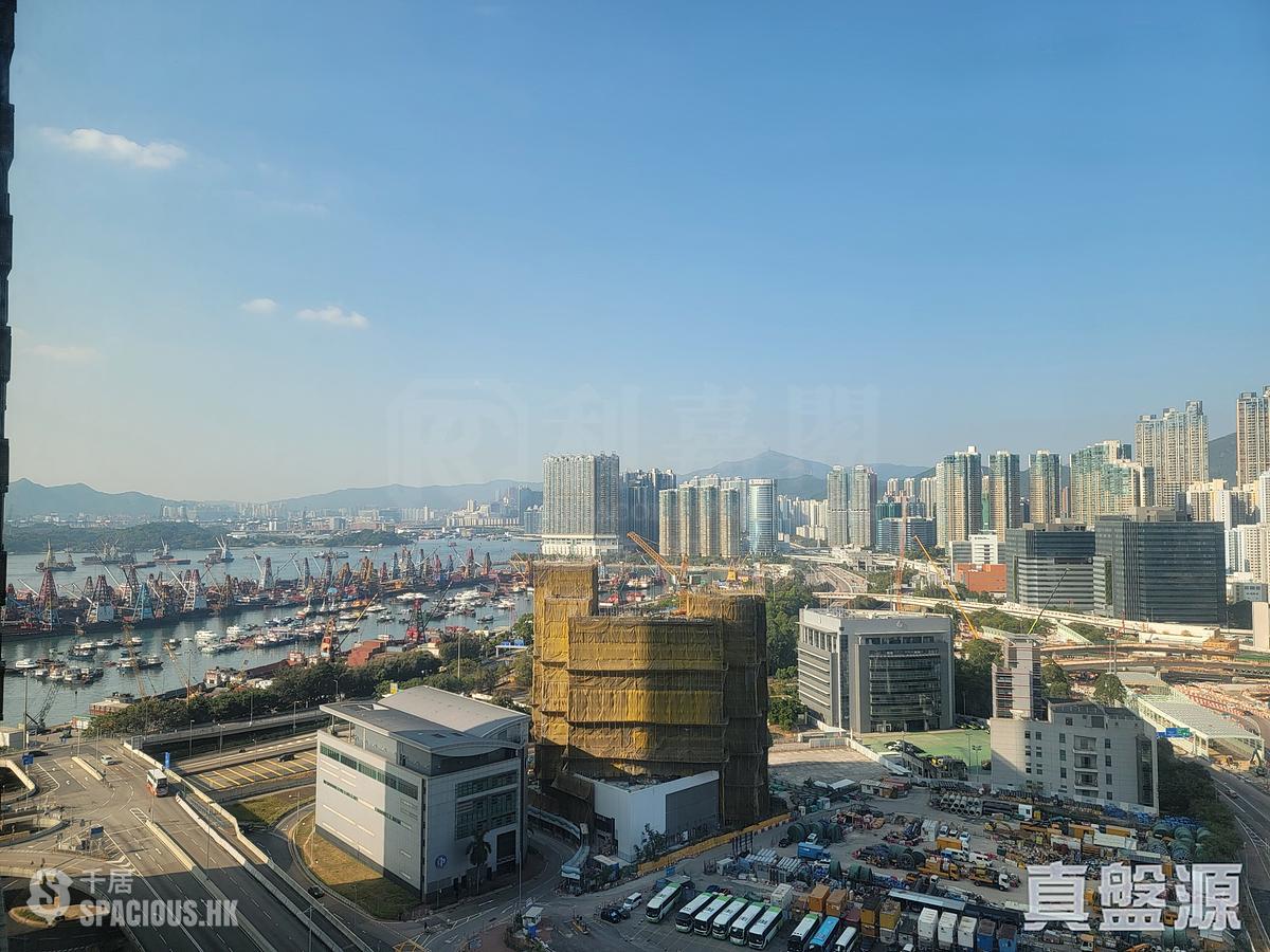 West Kowloon - Sorrento Phase 1 Block 6 01