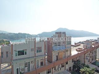 Chung Hom Kok - Cypresswaver Villas 02