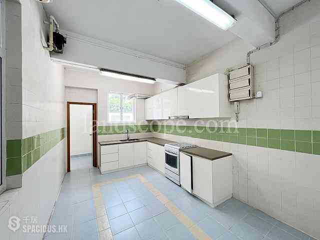 Repulse Bay - Riviera Apartments 12